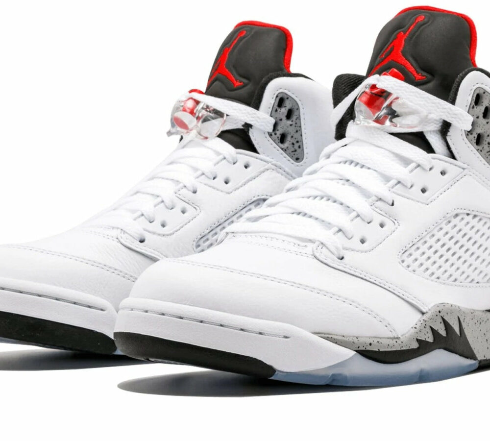 Air Jordan 5 Retro "CEMENT" 136027-104