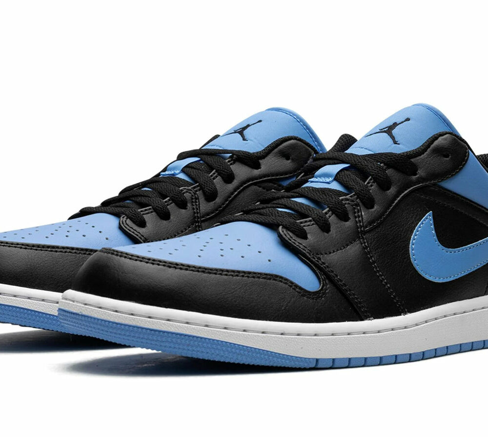 Air Jordan 1 Low "University Blue" 553560-041