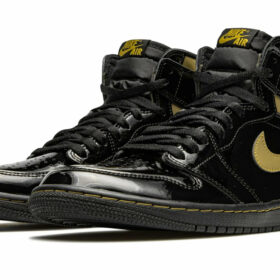 Air Jordan 1 Retro High OG "Black Metallic Gold" 555088-032