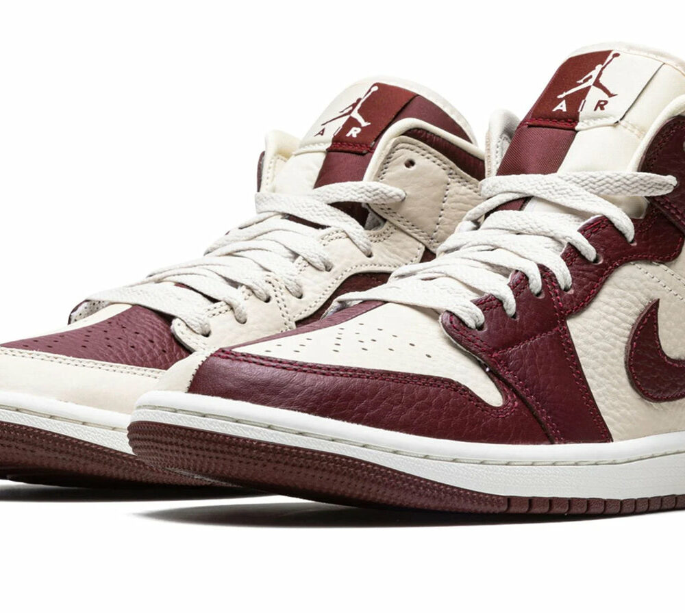 AIR JORDAN 1 WMNS "Split Cherrywood Red" DR0501-200