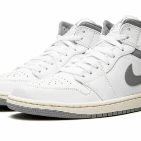 Air Jordan 1 Mid "White / Stealth Grey" 554725-135