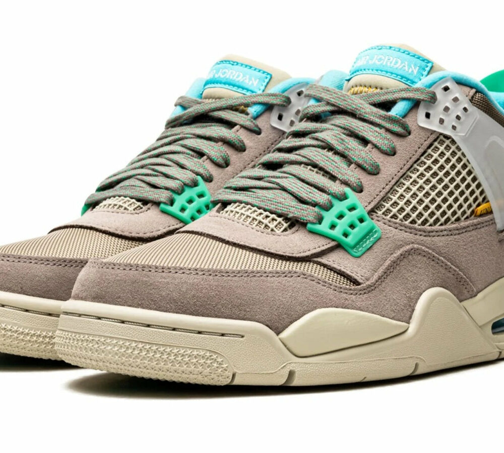 Air Jordan 4 Retro SP "Union 30th Anniversary - Taupe Haze" DJ5718 242