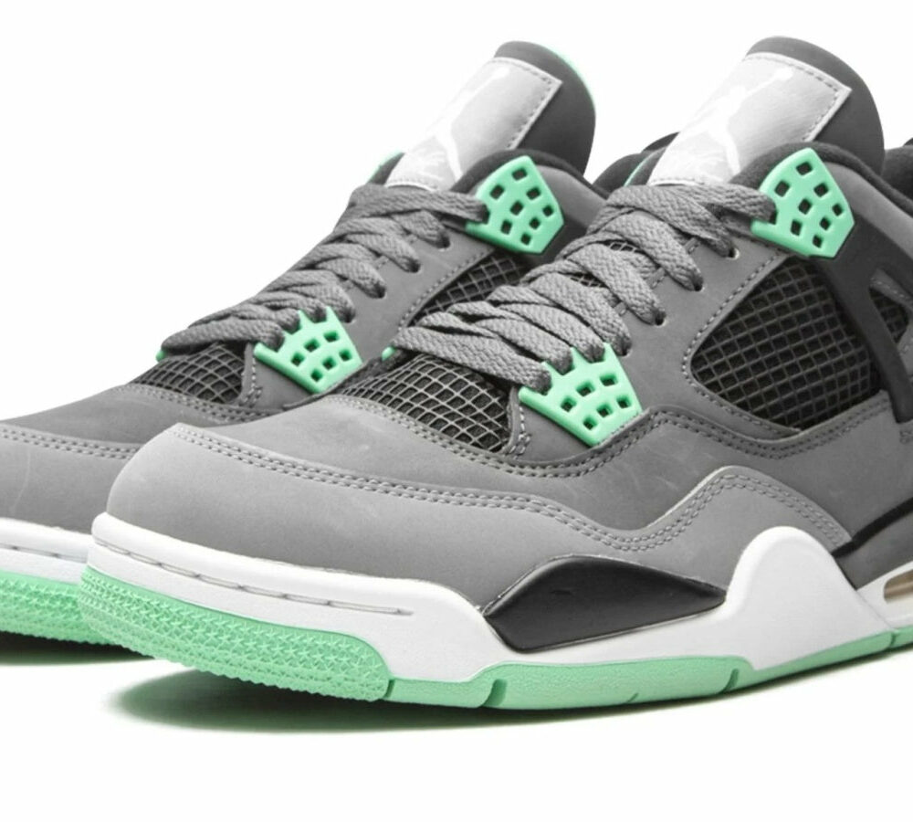 Air Jordan 4 Retro "Green Glow" 408452-033