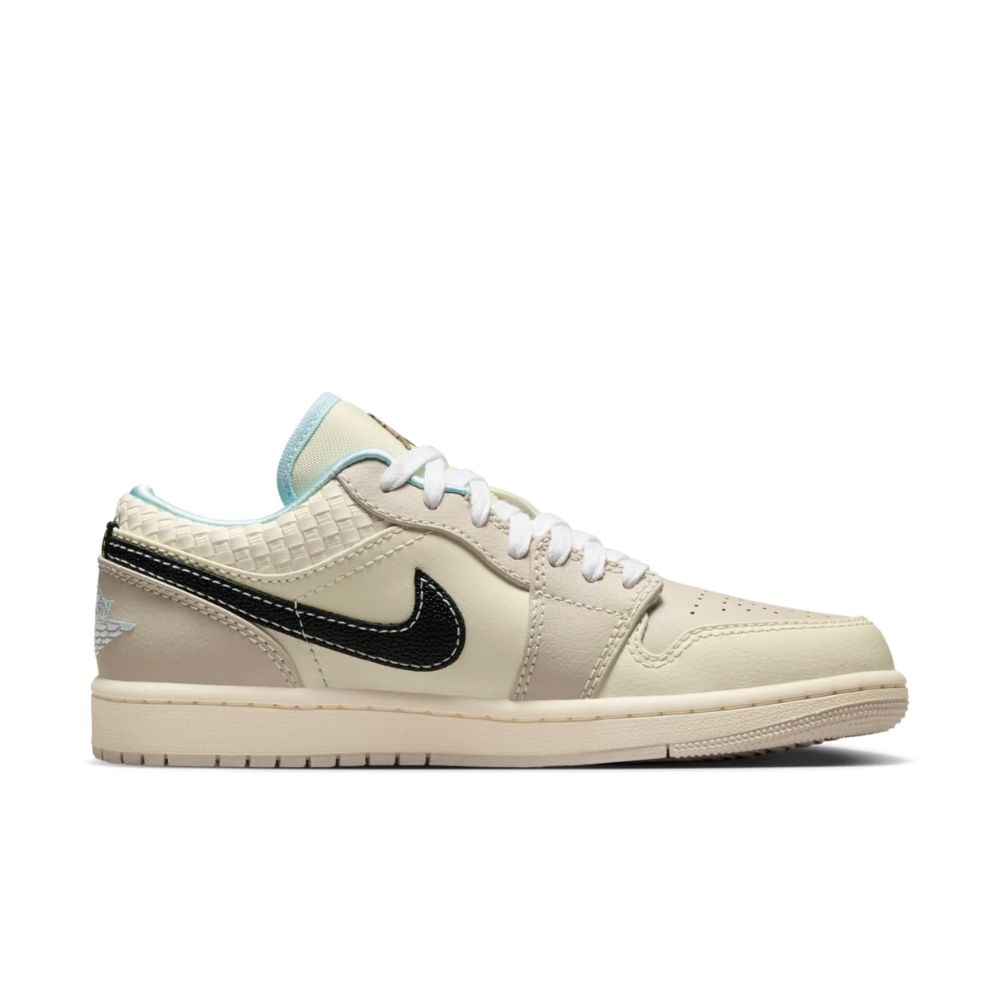 Jordan 1 Low SE Sanddrift Glacier Blue (Women's) - HQ3440-101