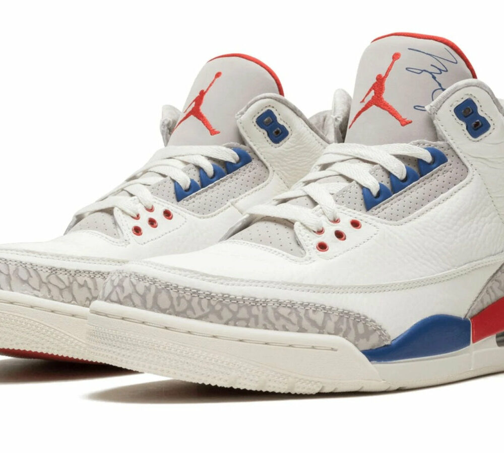 Air Jordan 3 Retro "International Flight" 398614-140